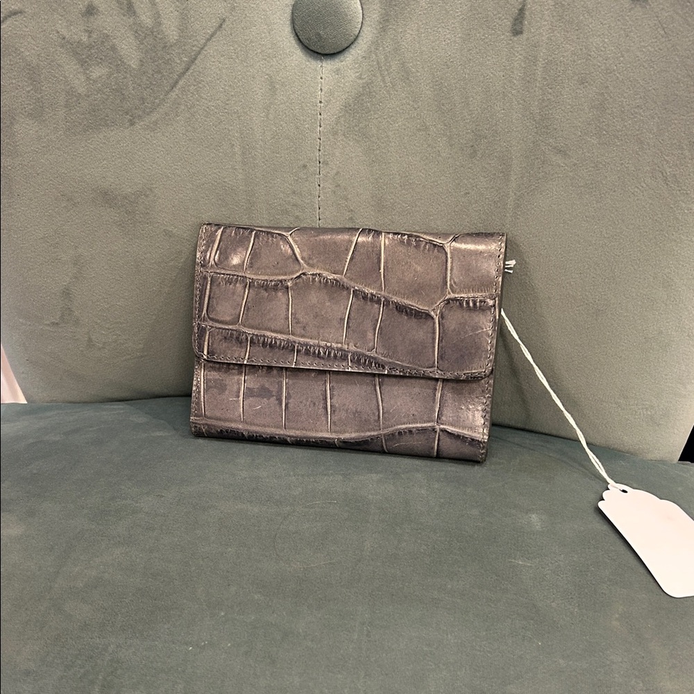 Sliver Lodis Leather Wallet